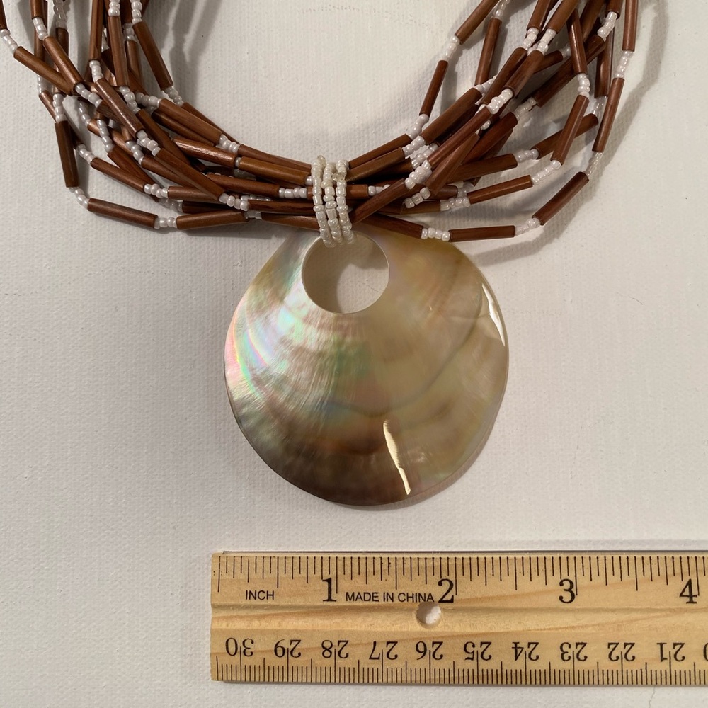 Shell beaded necklace - Picture 5 of 5